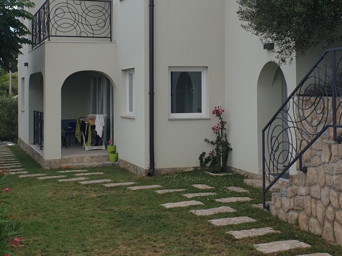 Apartment Mia 2 Banjol Kültér fotó
