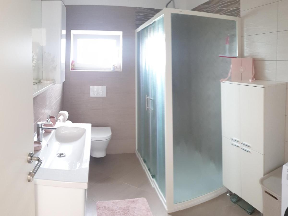 Apartment Mia 2 Banjol Kültér fotó