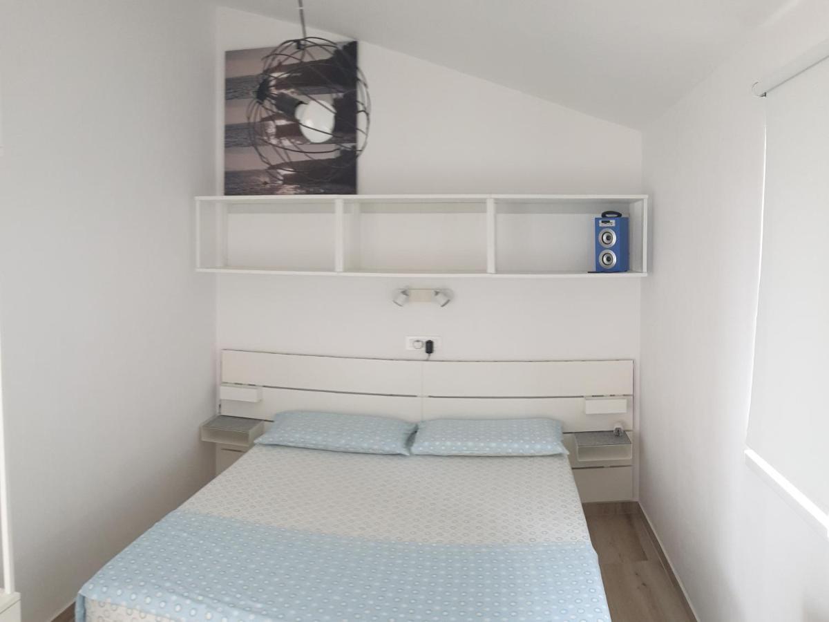 Apartment Mia 2 Banjol Kültér fotó