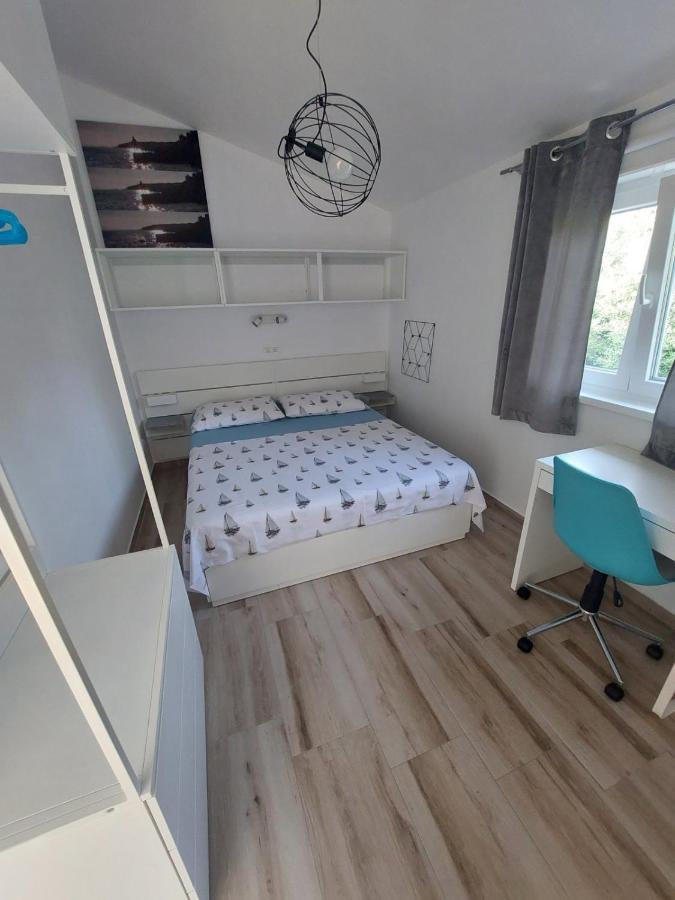 Apartment Mia 2 Banjol Kültér fotó